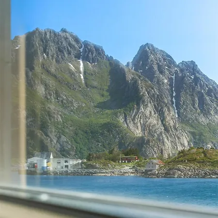 Rorbuleilighet Lysoysundet 1g * Henningsvær