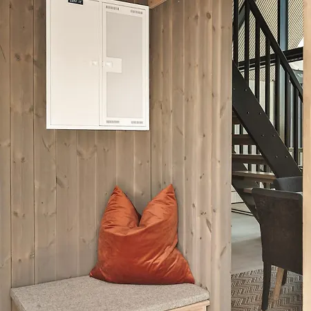 Rorbuleilighet Lysoysundet 1g *