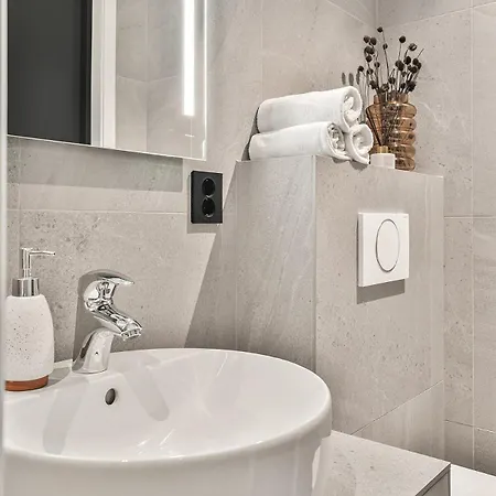 Rorbuleilighet Lysoysundet 1g * Henningsvær