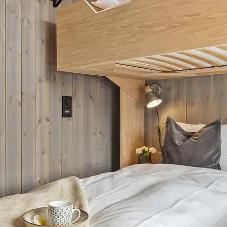 Apartmán Rorbuleilighet Lysoysundet 1g