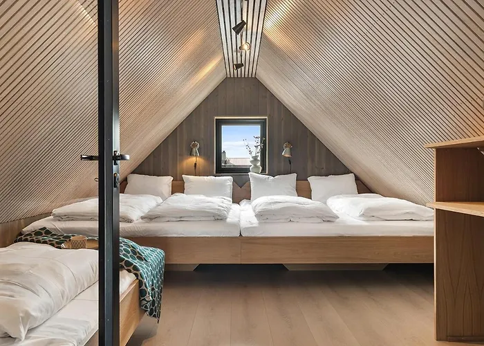 Rorbuleilighet Lysøysundet 1g Leilighet Henningsvær